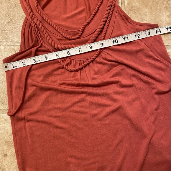 New York & Company | tank top - Picture 4 of 6